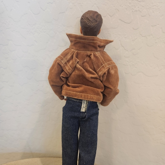 ALREADY SOLD Vintage 90210 Brenda and Brandon Walsh Barbies - Picture 7 of 7